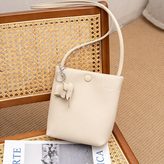 The first layer of cow leather mini Tote bucket bag for women's 2023 new casual and versatile leather bag for women's one-shoulder messenger bag